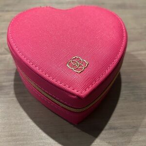 Kendra Scott Jewelry case 🩷